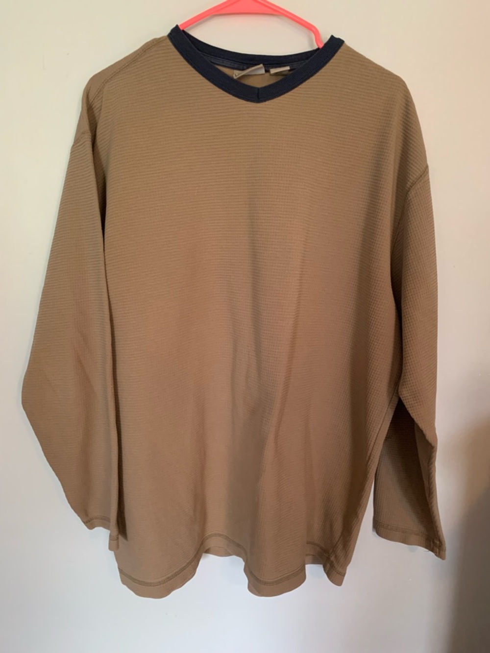 L.L. Bean Men's Long-Sleeve Waffle Knit Crewneck ShirtTan with Dark Trim Size LT